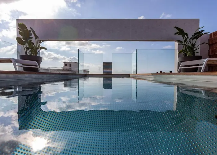 Art Apartments